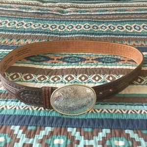 Nocona Buckle / Silver Creek Belt